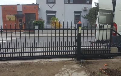 Drsna dvoriščna vrata – Maribor