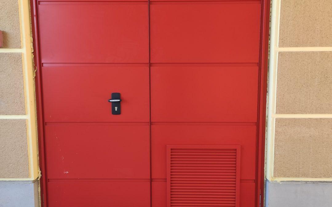 Dvokrilna garažna vrata – Vrhnika