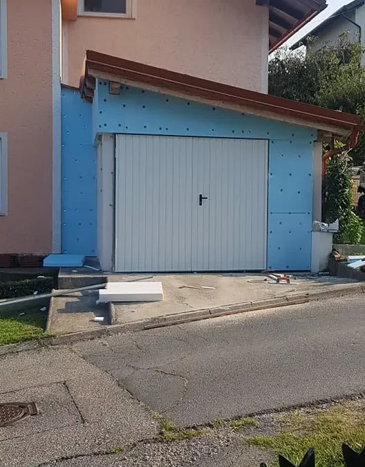 Dvokrilna garažna vrata – Lenart