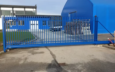 Drsna dvoriščna vrata – Murska Sobota