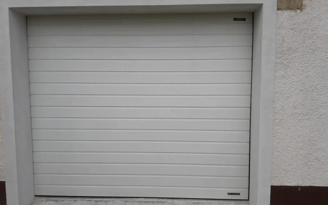 Sekcijska garažna vrata UniPro – Destrnik