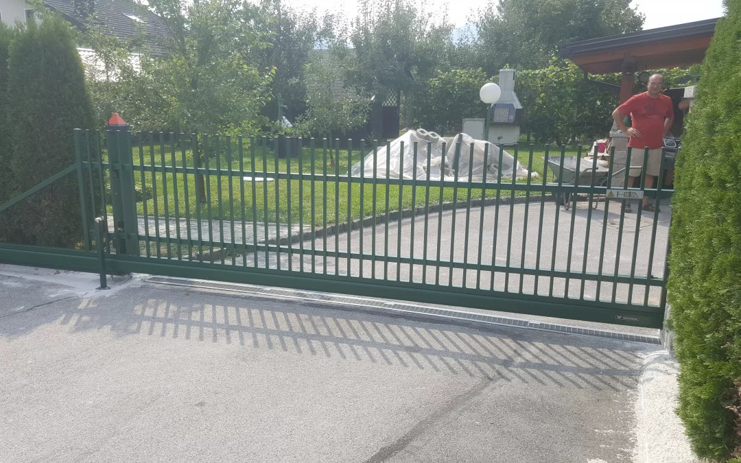Drsna dvoriščna vrata – Šempeter v Savinjski dolini