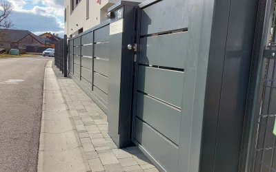 Drsna dvoriščna vrata – Maribor