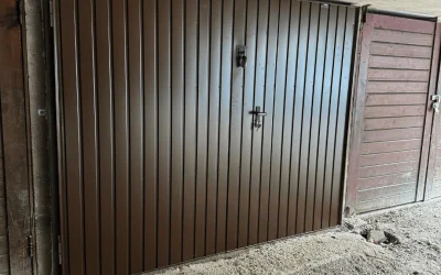 Montaža dvokrilnih garažnih vrat – Ljubljana